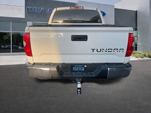 Used 2017 Toyota Tundra SR5 w/ SR5 Upgrade Package image 9