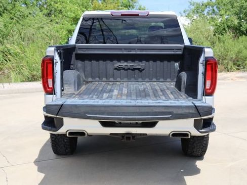 Used 2022 GMC Sierra 1500 AT4 AWD/4WD image 8