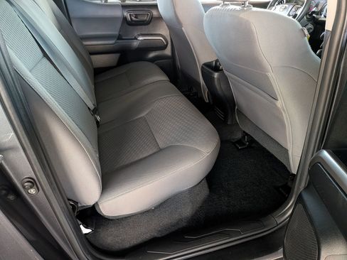 Certified 2022 Toyota Tacoma SR5 image 29