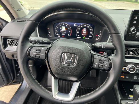 Used 2024 Honda Civic Touring image 16