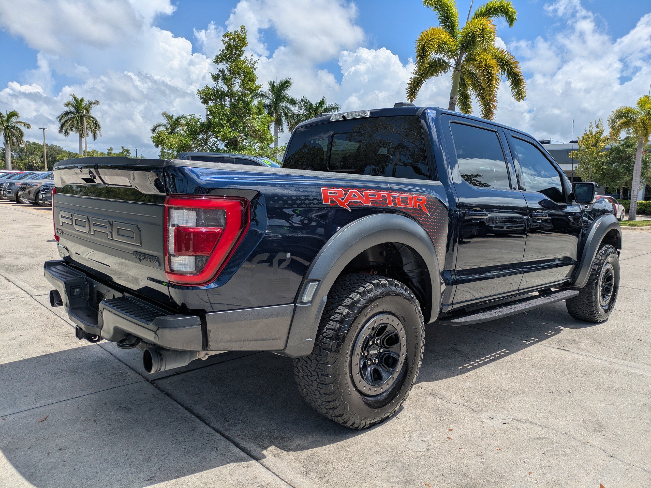 Used 2023 Ford F150 Raptor w/ Blue Interior Package AWD/4WD image 4