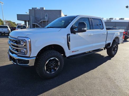 New 2026 Ford F250 Lariat w/ Tremor Off-Road Package image 5