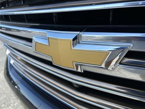 Used 2022 Chevrolet Tahoe High Country AWD/4WD image 32