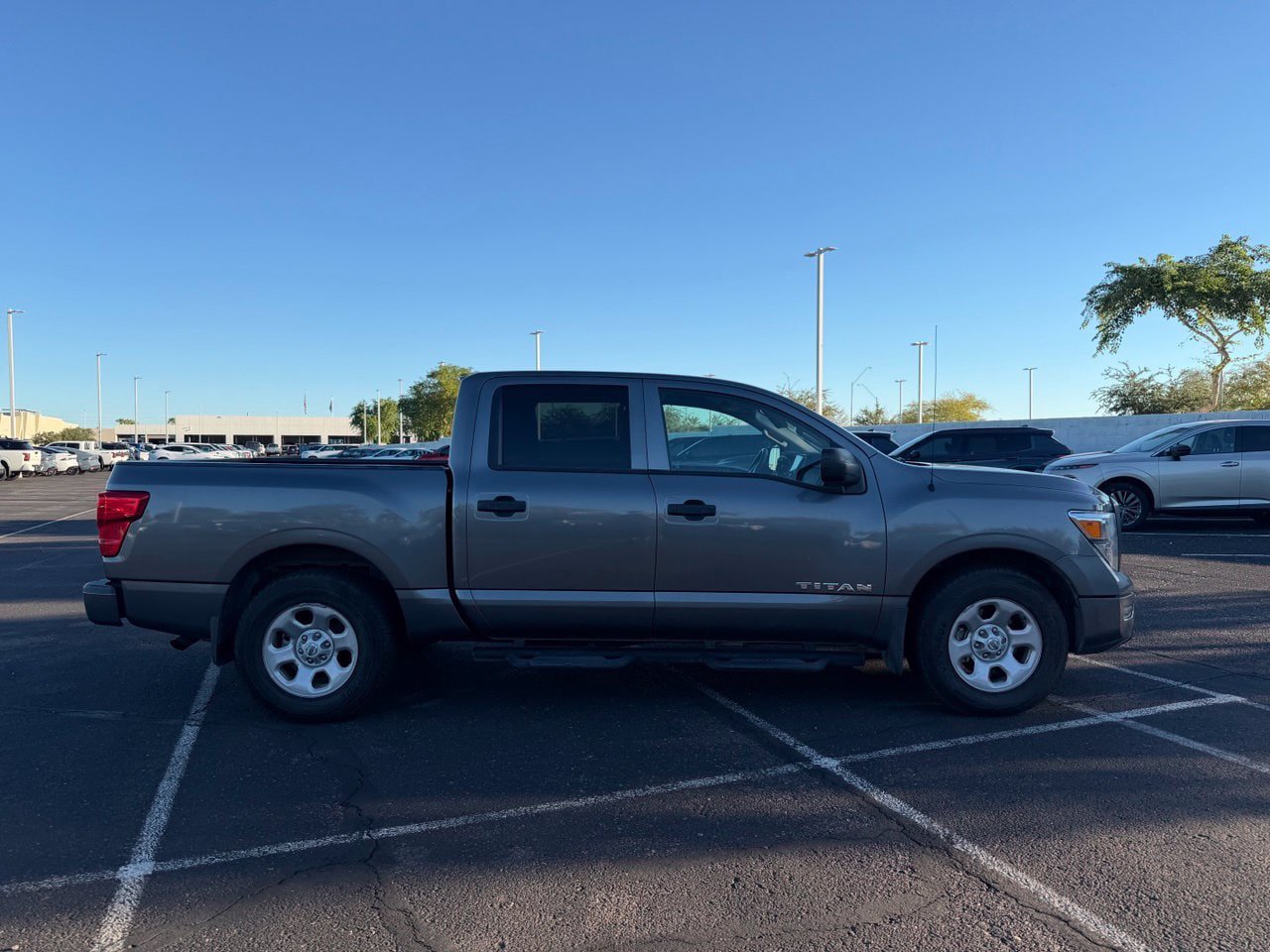 Certified 2021 Nissan Titan S w/ S Utility Package RWD image 4