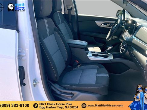 Used 2025 Chevrolet Blazer LT AWD/4WD image 6