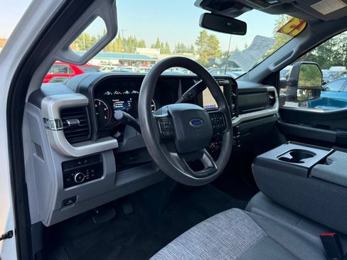 Used 2023 Ford F350 XLT w/ FX4 Off-Road Package AWD/4WD image 20