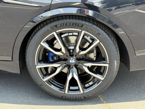 Used 2019 BMW X7 xDrive50i w/ M Sport Package AWD/4WD image 23