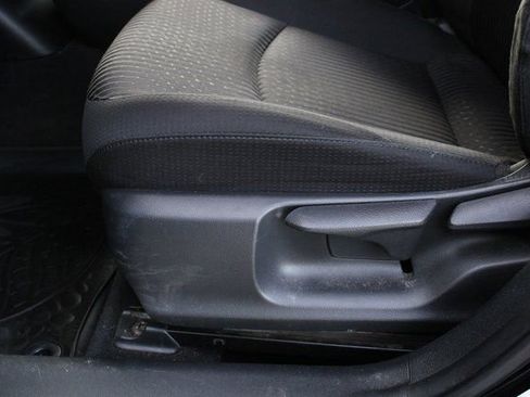 Used 2017 Toyota Prius Three image 7