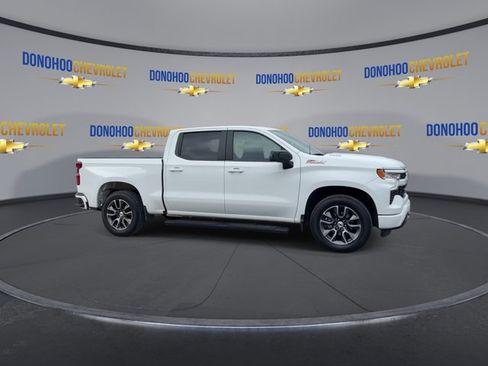 Used 2024 Chevrolet Silverado 1500 RST w/ Z71 Off-Road Package AWD/4WD image 7