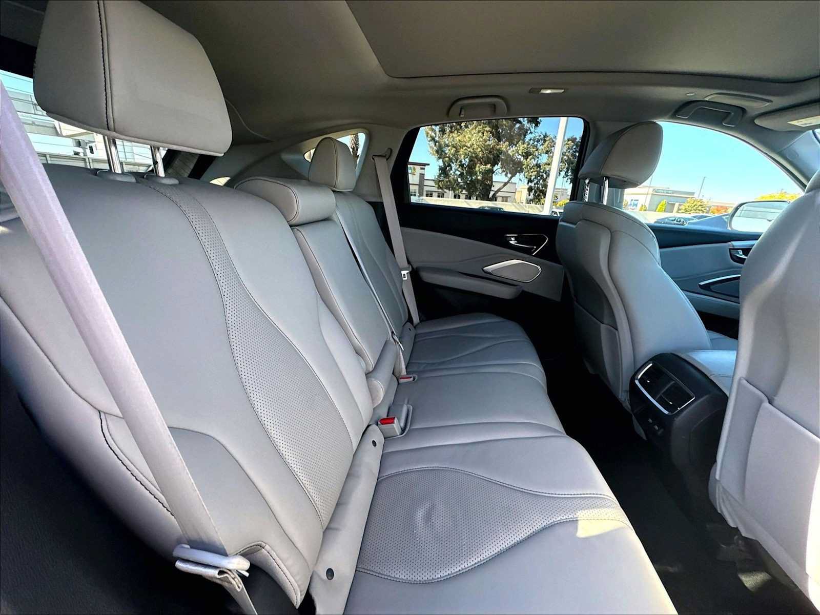 Used 2019 Acura RDX w/ Technology Package AWD/4WD image 27