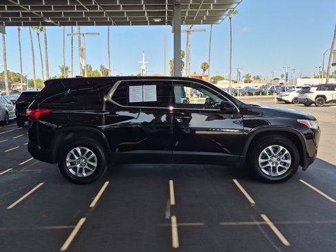 Used 2020 Chevrolet Traverse LS FWD image 5