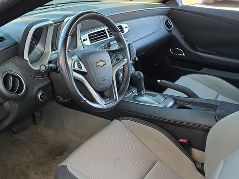 Used 2015 Chevrolet Camaro SS w/ RS Package image 11