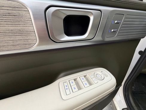 Used 2025 Hyundai Santa Fe Calligraphy image 20