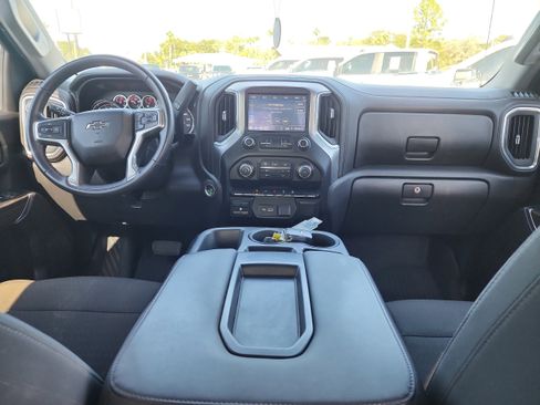 Used 2020 Chevrolet Silverado 1500 LT Trail Boss image 12