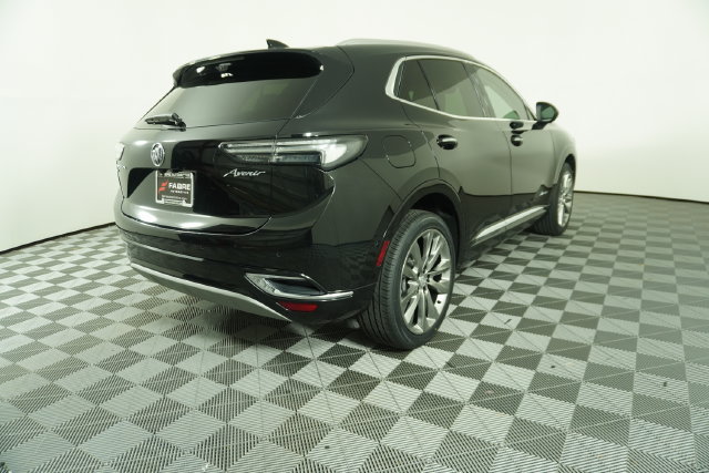 Used 2022 Buick Envision Avenir w/ Technology Package II AWD/4WD image 7