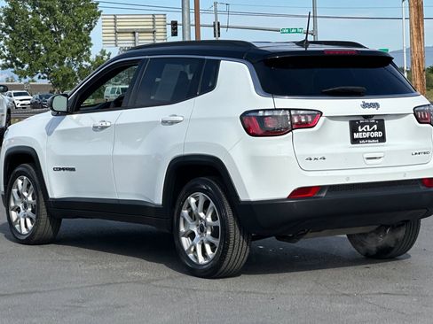 Used 2025 Jeep Compass Limited AWD/4WD image 7
