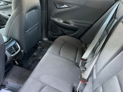 Used 2024 Chevrolet Malibu LT image 5