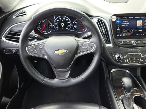 Used 2024 Chevrolet Malibu LT image 11