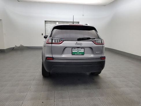 Used 2020 Jeep Cherokee Latitude Plus FWD image 6