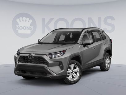 Used 2021 Toyota RAV4 XLE w/ Convenience Package