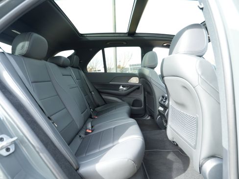 New 2026 Mercedes-Benz GLE 450 4MATIC image 41