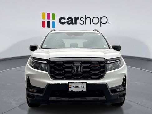 Used 2025 Honda Passport TrailSport image 8