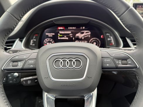Used 2019 Audi Q7 3.0T Prestige w/ Prestige Package image 36