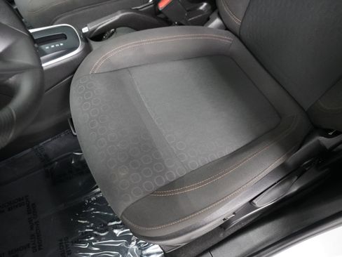 Used 2022 Chevrolet Trax LS w/ Tint and Cruise Package image 11