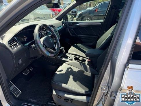 Used 2024 Volkswagen Tiguan SE R-Line w/ MDO Package, Two-Row AWD/4WD image 5