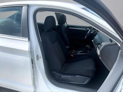 Used 2019 Volkswagen Jetta S FWD image 9