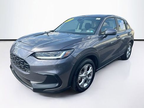 Certified 2023 Honda HR-V LX image 3