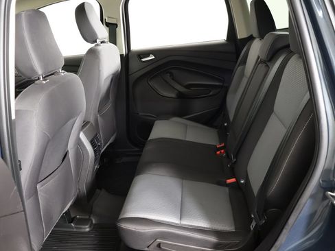 Used 2019 Ford Escape SE FWD image 30