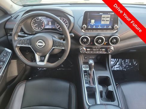 Used 2025 Nissan Sentra SR w/ SR Premium Package FWD image 4