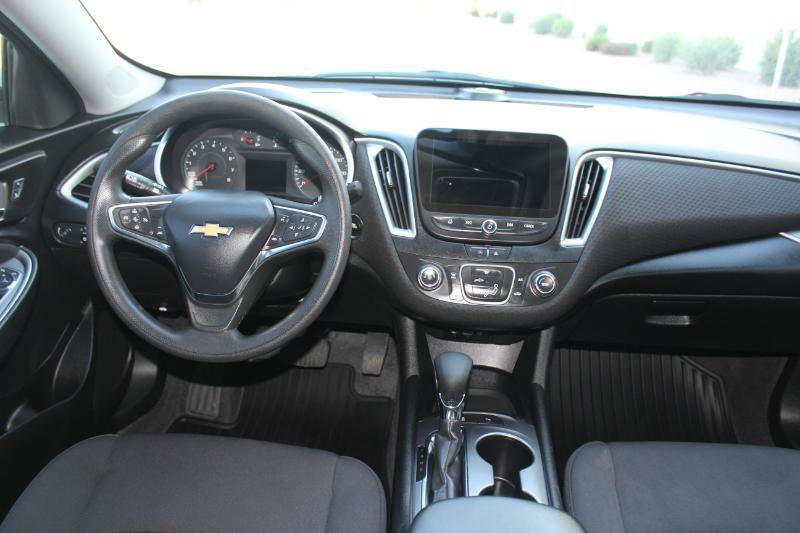 Used 2024 Chevrolet Malibu LS FWD image 15