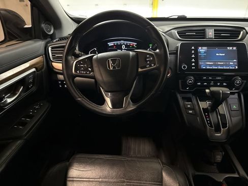 Used 2017 Honda CR-V Touring image 11