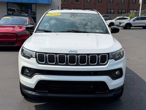 Used 2023 Jeep Compass Latitude w/ Convenience Group AWD/4WD image 29