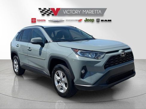 Used 2021 Toyota RAV4 XLE w/ Convenience Package AWD/4WD image 7