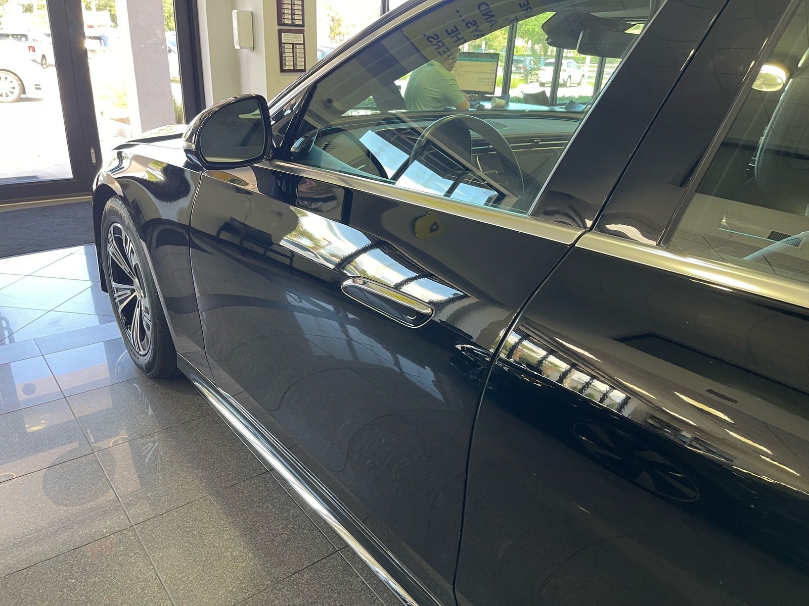 Used 2025 Mercedes-Benz E 350 Sedan image 14