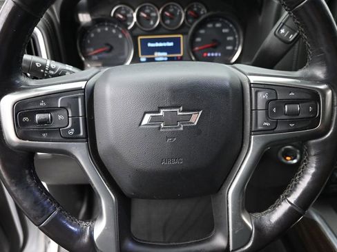 Used 2019 Chevrolet Silverado 1500 RST AWD/4WD image 17