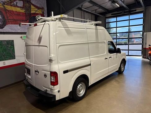 Used 2018 Nissan NV 2500 S RWD image 30