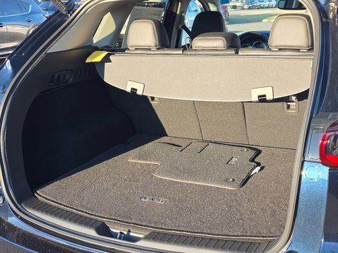 New 2025 MAZDA CX-5 AWD 2.5 S w/ Preferred Package image 4