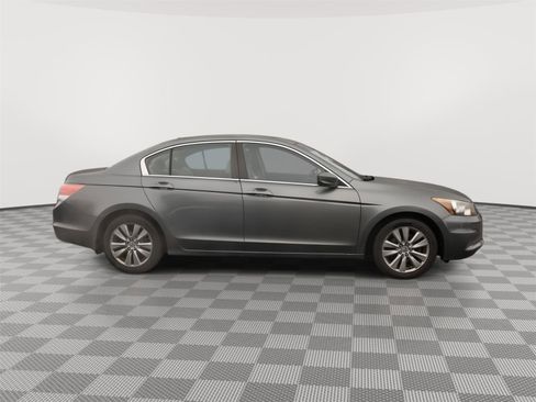 Used 2011 Honda Accord EX-L image 20