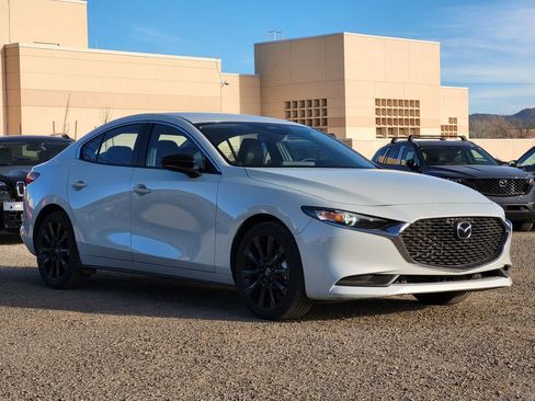 Used 2025 MAZDA MAZDA3 s image 3