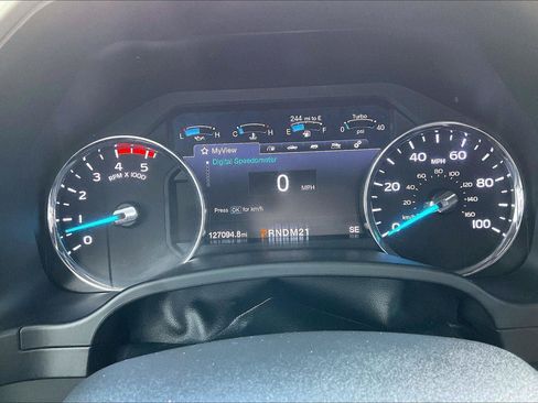 Used 2019 Ford F250 Lariat w/ Lariat Ultimate Package AWD/4WD image 19