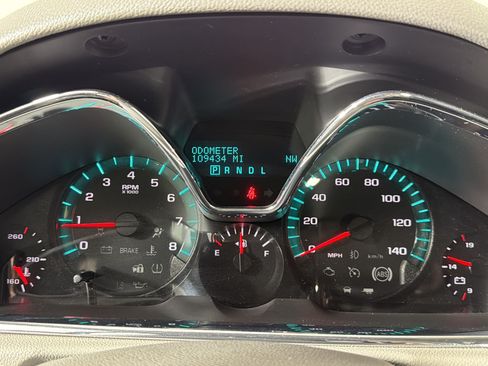 Used 2017 Chevrolet Traverse LT FWD image 18