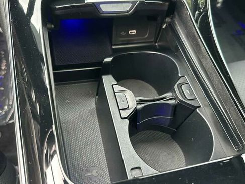 Used 2023 Mercedes-Benz C 300 Sedan image 41