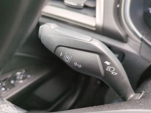 Used 2020 Ford Fusion SE image 26