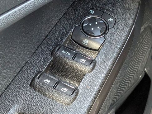 Used 2021 Ford EcoSport SE w/ SE Convenience Package FWD image 25