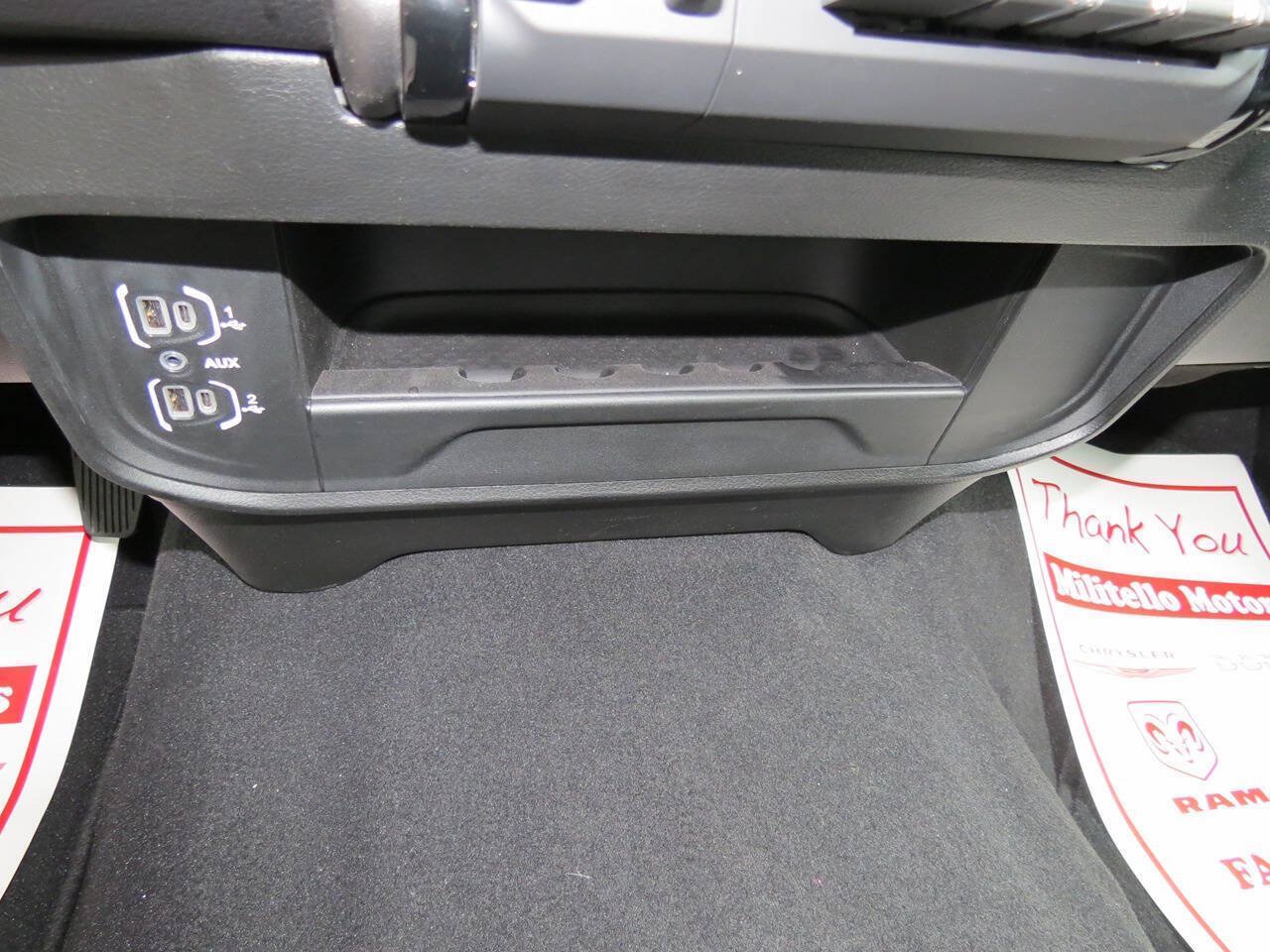 Used 2026 RAM 2500 Big Horn AWD/4WD image 13