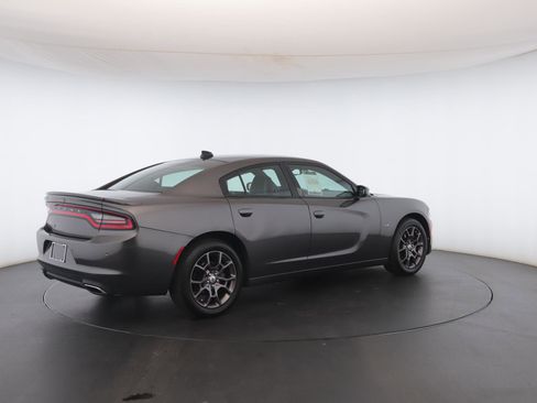 Used 2018 Dodge Charger GT image 29